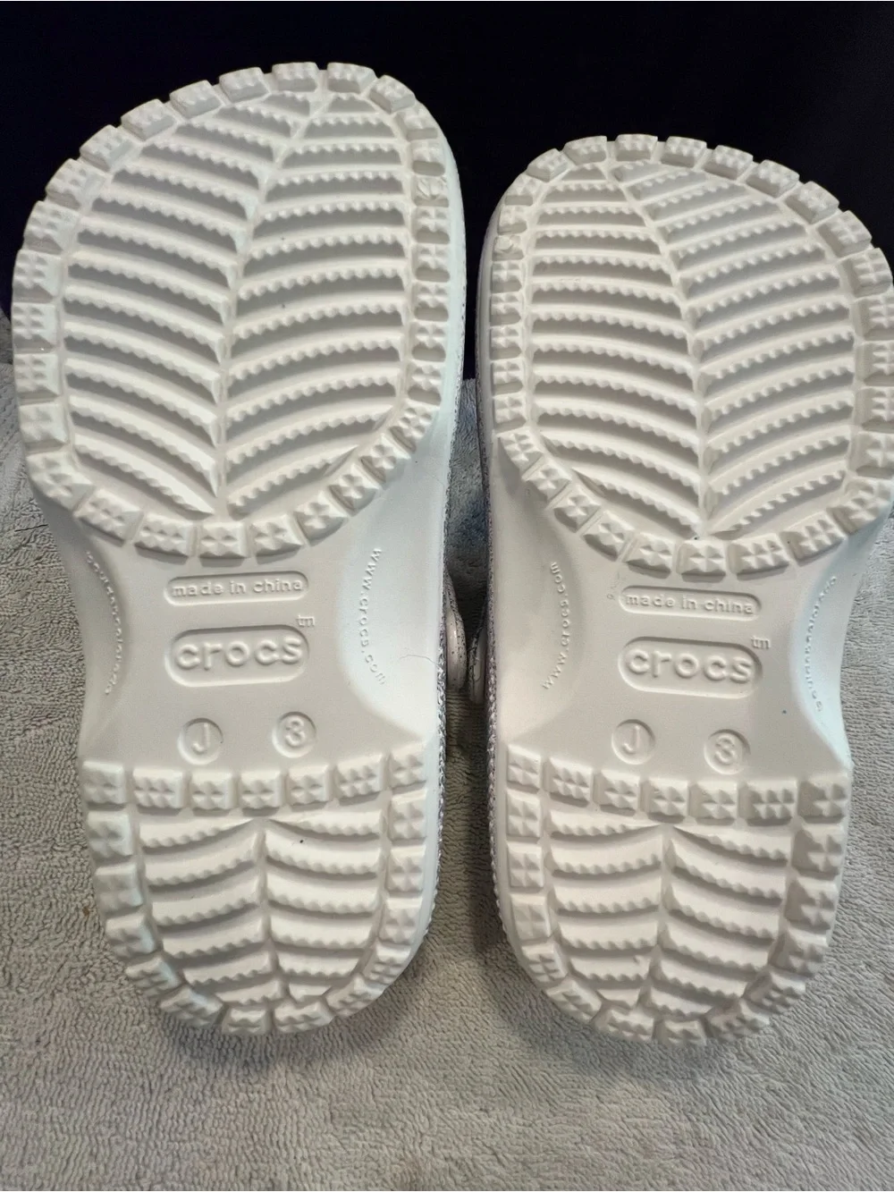NWT🌟Glitter Crocs Classic Clog- Girls Iridescent White, Blue & Purple Glitter